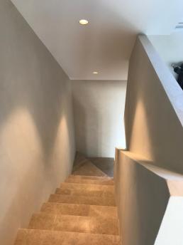 Be chroma descente d escalier